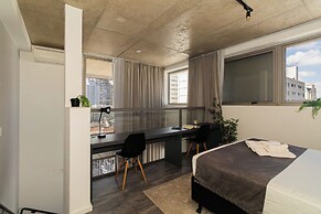 Duplex com piscina e academia