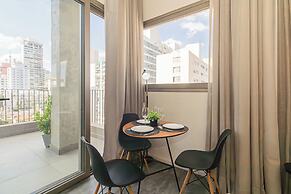 Duplex com piscina e academia