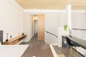 Duplex com piscina e academia