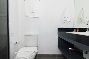 Duplex com piscina e academia