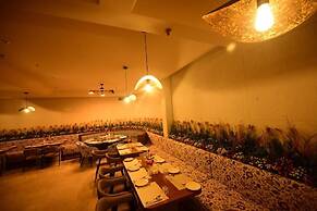 Goroomgo The Coco Cabana Varanasi