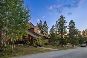82 Lenawee Lane