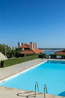 Cais in S o Martinho do Porto