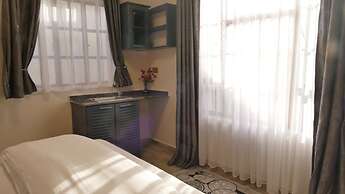 Ashe Oleng House
