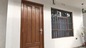 Ashe Oleng House
