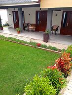 Ashe Oleng House