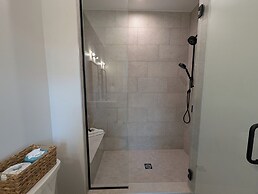 Alcove 76