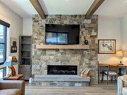 Alcove 76