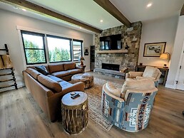 Alcove 76
