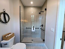 Alcove 76