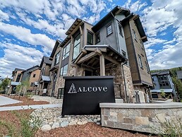 Alcove 76