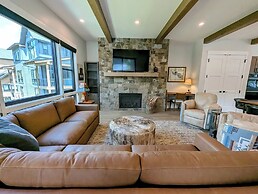 Alcove 76