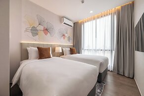 The Rich Grand Residence Sukhumvit