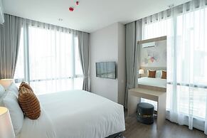 The Rich Grand Residence Sukhumvit