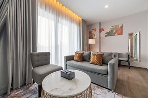 The Rich Grand Residence Sukhumvit