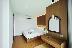 Elite Luxury Hotel