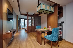 Elite Luxury Hotel