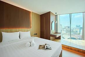 Elite Luxury Hotel