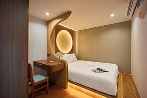 Elite Luxury Hotel