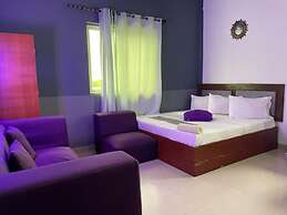 LLOYDS BEACH RESORT and SPA