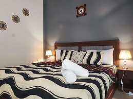 LLOYDS BEACH RESORT and SPA