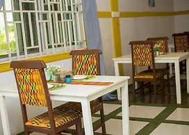 LLOYDS BEACH RESORT and SPA