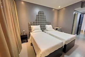 B Hotels Angeles City