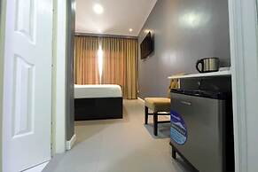 B Hotels Angeles City