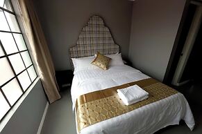 B Hotels Angeles City