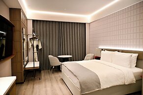 Wanda Moments Beijing Qianmen