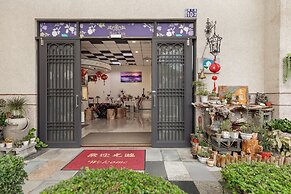 Sun Moon Lake Jinlongshan BnB