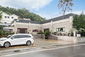 Sun Moon Lake Jinlongshan BnB