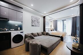 Wisteria Luxury Apartment