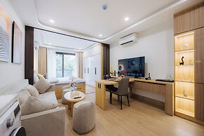 Wisteria Luxury Apartment