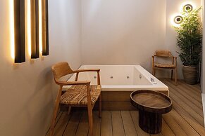 Madonna del Mare City Hotel