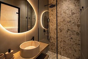 Madonna del Mare City Hotel