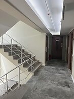 D Premium Hotel