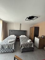 D Premium Hotel