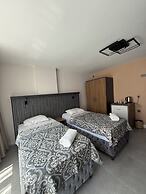 D Premium Hotel