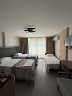 D Premium Hotel