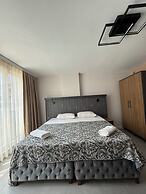 D Premium Hotel