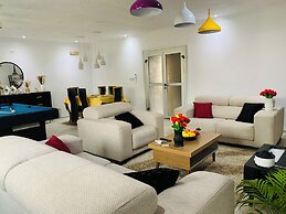 The Penthouse Essentials