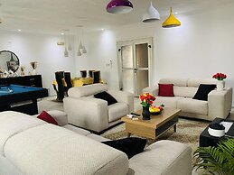 The Penthouse Essentials