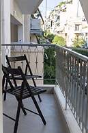 Veikou 90 Meno in Athens