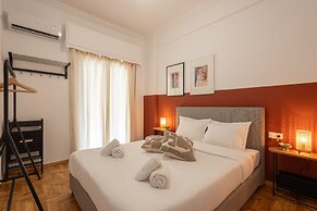 Veikou 90 Meno in Athens