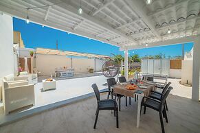 Villa Benedetta On Seashore