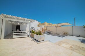 Villa Benedetta On Seashore