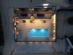 ZEN BLU Boutique & Suites