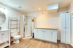 8 Mi to Dtwn Silver Spring: Convenient Condo