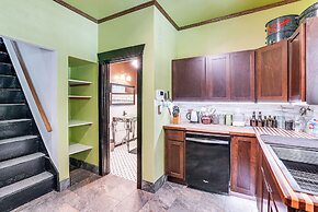 2 Mi to Downtown Spokane: Nurse-ready Rental